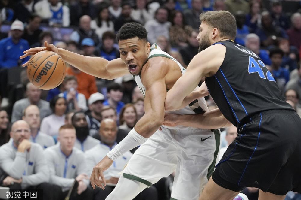 一位年轻的 一位年轻的